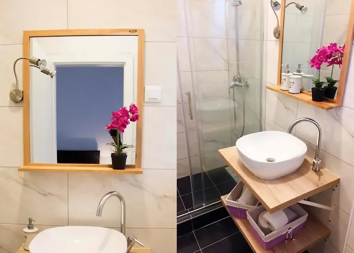 Verano Steps From Kolovare アパート ザダル