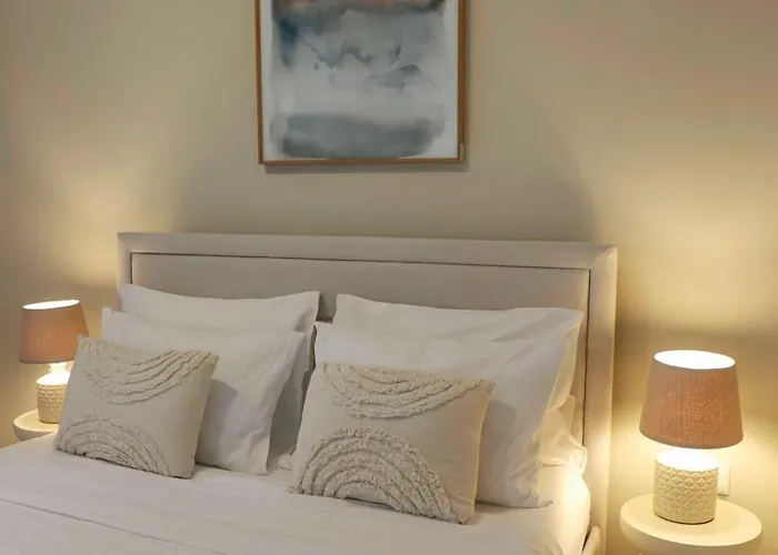 Verano Steps From Kolovare